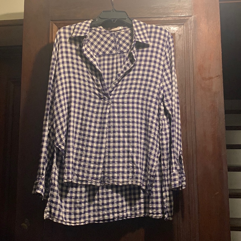 The Hanger Top Blue and White Checkered